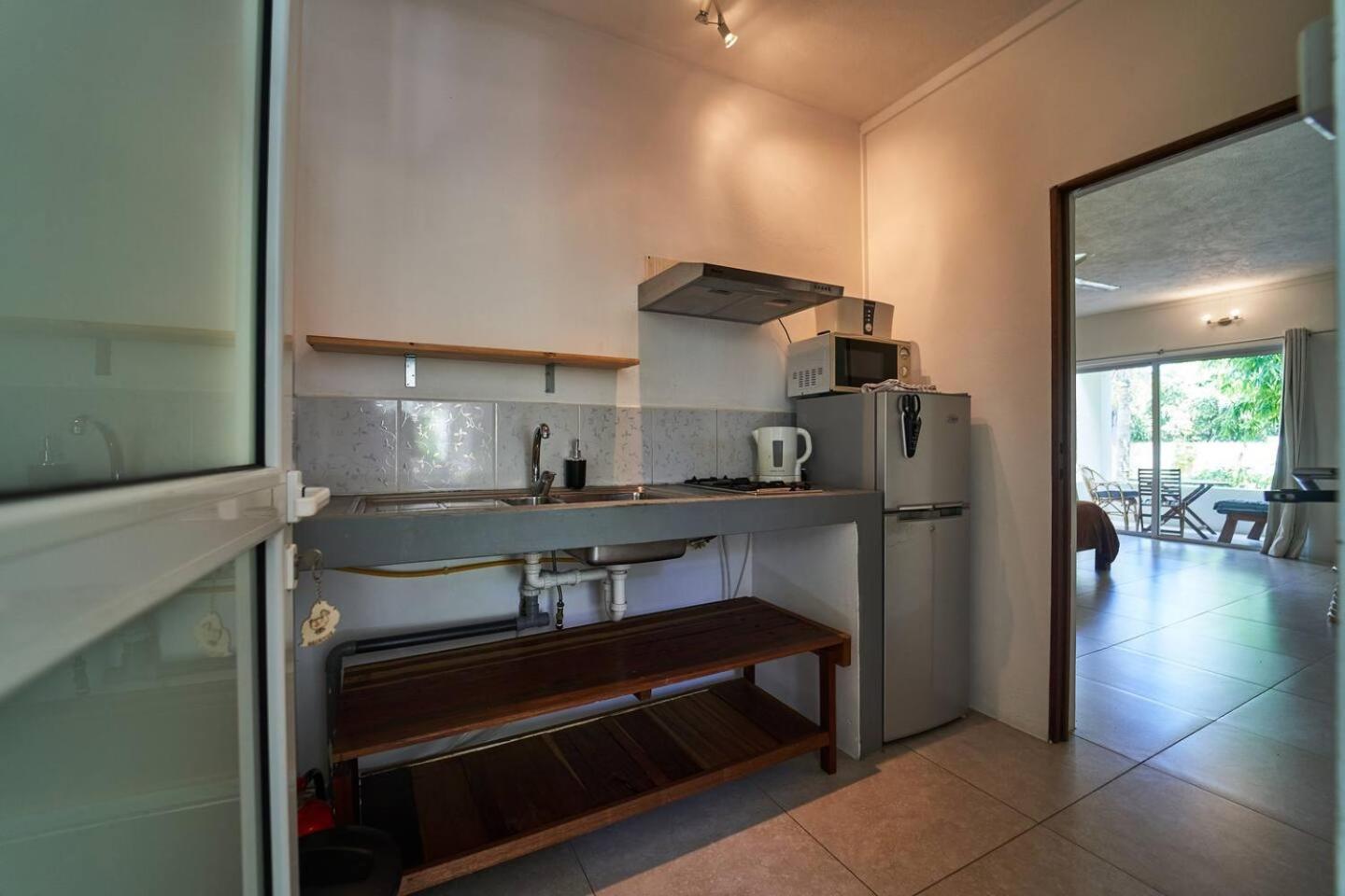 Loukaz -Entire Rental Units W Panoramic Rooftop Coteau Raffin Exteriör bild